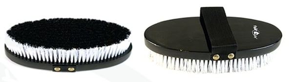 Velký dřevěný kartáč středně jemný 21,5cm